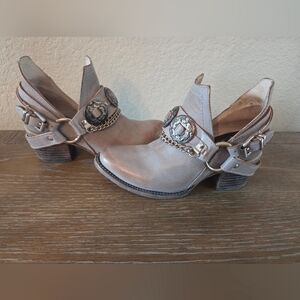 Freebird Mysric Size 5